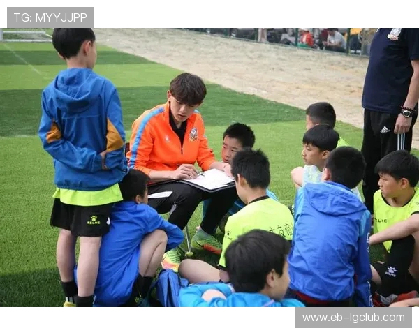 普宁城西中学足球队奋勇拼搏助力校园体育发展再上新台阶